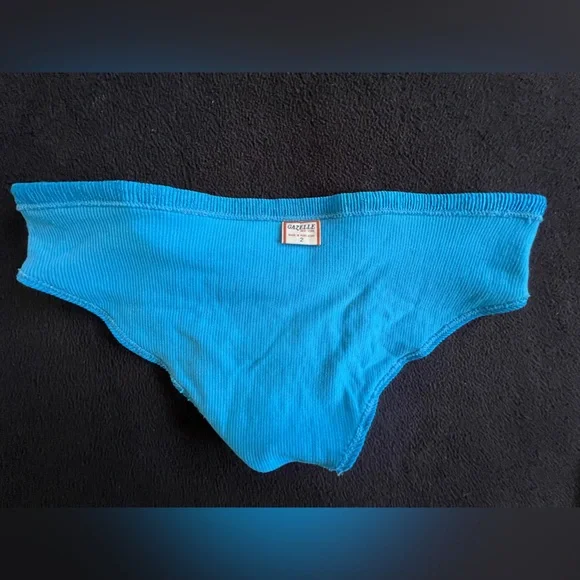 Gazelle New York Men’s Vintage Bikini Speedo Swimsuit Low Rise Drawstring